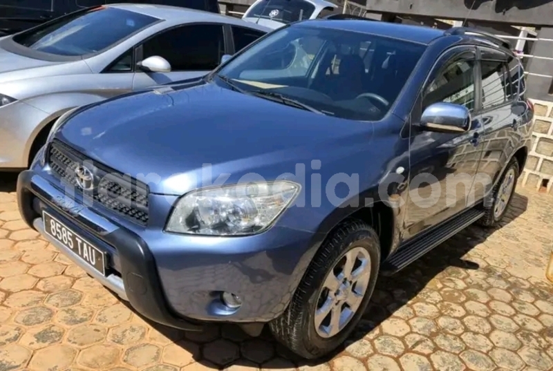 Big with watermark toyota rav4 analamanga antananarivo 8163