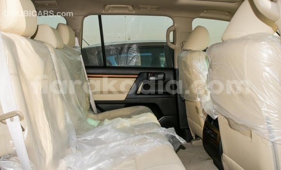 Hividy Toyota Land Cruiser Hafa Car in Import - Dubai in Diana Hividy Toyota Land Cruiser Hafa Car in Import - Dubai in Diana