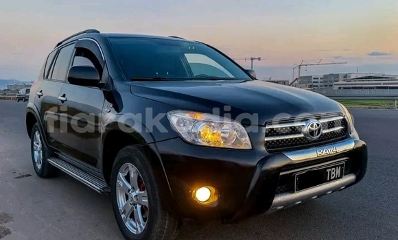 Acheter Occasion Voiture Toyota RAV4 Noir à Andapa, Sava Acheter Occasion Voiture Toyota RAV4 Noir à Andapa, Sava