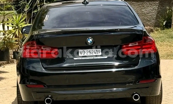 Acheter Occasion Voiture BMW 3er Noir à Antalaha, Sava Acheter Occasion Voiture BMW 3er Noir à Antalaha, Sava
