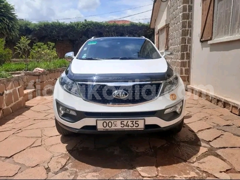 Big with watermark kia sportage boeny ambenja 8169