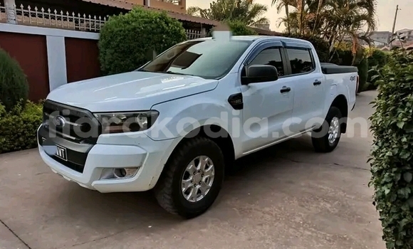 Buy Used Ford F–150 White Car in Andilamena in Alaotra-Mangoro Buy Used Ford F–150 White Car in Andilamena in Alaotra-Mangoro