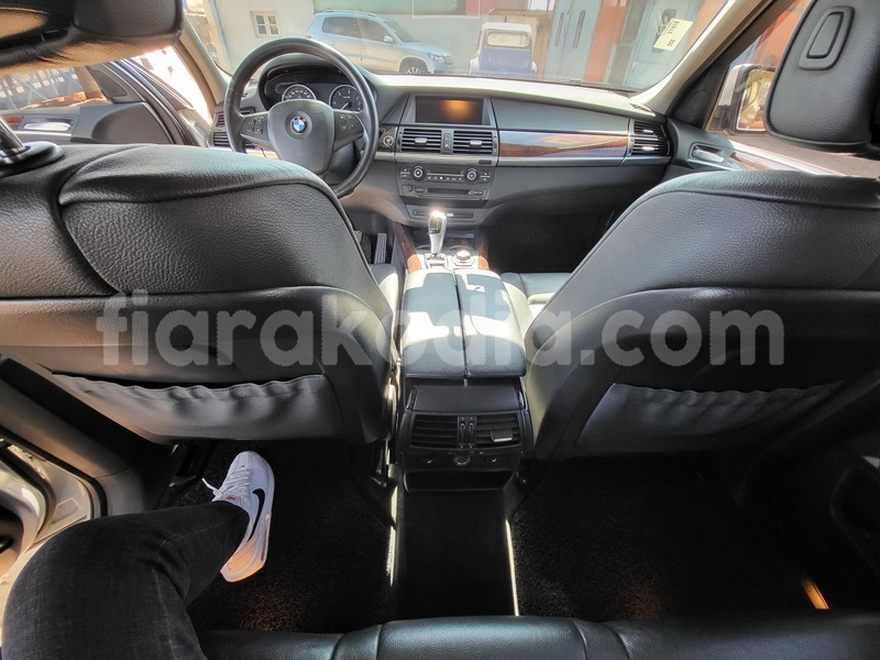 Big with watermark bmw x5 analamanga antananarivo 8177