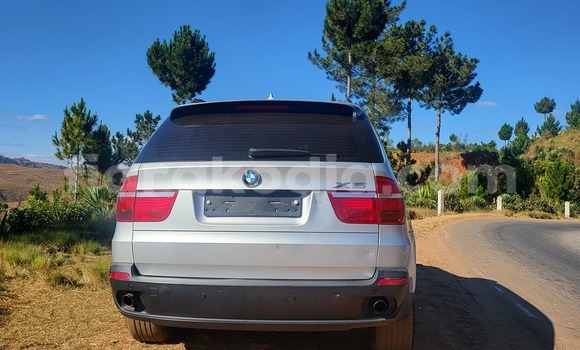 Buy Used BMW X5 Silver Car in Antananarivo in Analamanga Buy Used BMW X5 Silver Car in Antananarivo in Analamanga