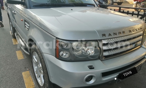 Acheter Occasion Voiture Land Rover Range Rover Gris à Antananarivo, Analamanga Acheter Occasion Voiture Land Rover Range Rover Gris à Antananarivo, Analamanga