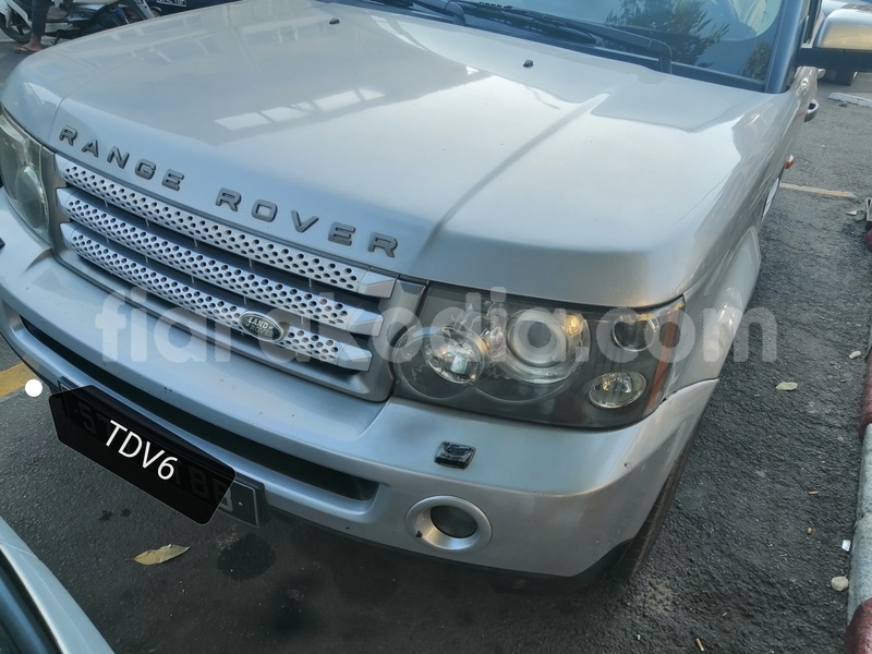 Big with watermark land rover range rover analamanga antananarivo 8178