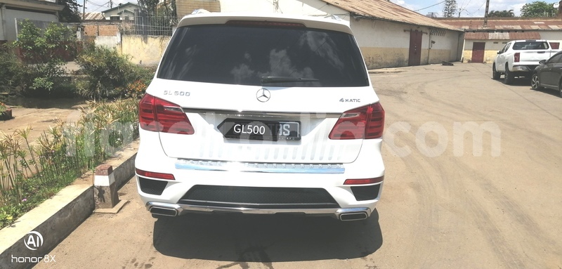 Big with watermark mercedes benz gl class analamanga antananarivo 8186