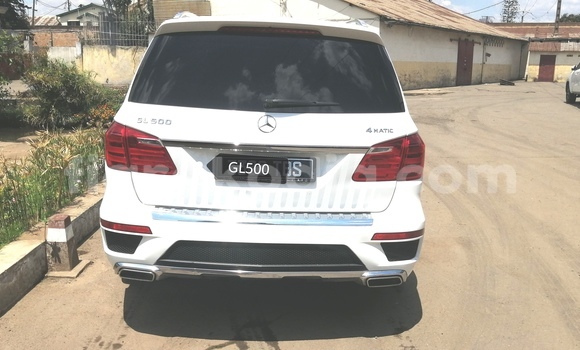 Acheter Occasion Voiture Mercedes‒Benz GL–Class Blanc à Antananarivo, Analamanga Acheter Occasion Voiture Mercedes‒Benz GL–Class Blanc à Antananarivo, Analamanga