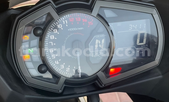 Acheter Occasion Moto Kawasaki Ninja Noir à Ambalavao, Haute Matsiatra Acheter Occasion Moto Kawasaki Ninja Noir à Ambalavao, Haute Matsiatra