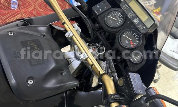 Acheter Occasion Moto Honda CRF Noir à Ambalavao, Haute Matsiatra Acheter Occasion Moto Honda CRF Noir à Ambalavao, Haute Matsiatra