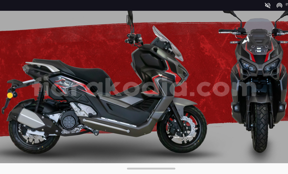 Acheter Occasion Moto Honda X-ADV Noir à Antananarivo, Analamanga