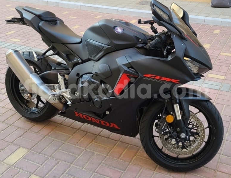 Big with watermark honda cbr 1000 rr haute matsiatra ambalavao 8216