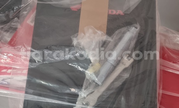 Acheter Occasion Moto Honda CRF Rouge à Ambalavao, Haute Matsiatra Acheter Occasion Moto Honda CRF Rouge à Ambalavao, Haute Matsiatra