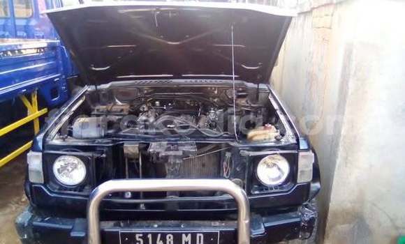 Acheter Occasion Voiture Mitsubishi Pajero Vert à Antananarivo, Analamanga Acheter Occasion Voiture Mitsubishi Pajero Vert à Antananarivo, Analamanga