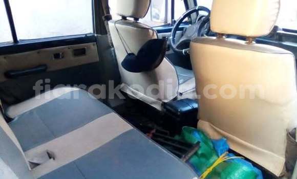 Acheter Occasion Voiture Mitsubishi Pajero Vert à Antananarivo, Analamanga Acheter Occasion Voiture Mitsubishi Pajero Vert à Antananarivo, Analamanga