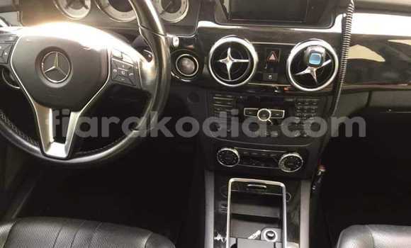 Acheter Occasion Voiture Mercedes‒Benz GLK–Class Blanc à Antananarivo, Analamanga Acheter Occasion Voiture Mercedes‒Benz GLK–Class Blanc à Antananarivo, Analamanga