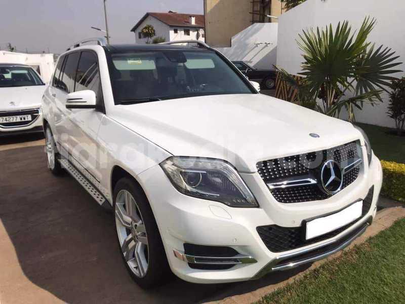 Big with watermark mercedes benz glk class analamanga antananarivo 8239