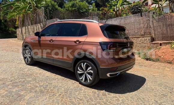 Buy Used Volkswagen T-Roc Other Car in Ambatondrazaka in Alaotra-Mangoro Buy Used Volkswagen T-Roc Other Car in Ambatondrazaka in Alaotra-Mangoro