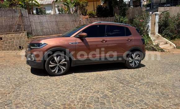 Buy Used Volkswagen T-Roc Other Car in Ambatondrazaka in Alaotra-Mangoro Buy Used Volkswagen T-Roc Other Car in Ambatondrazaka in Alaotra-Mangoro