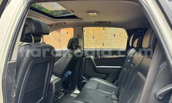 Acheter Occasion Voiture Chevrolet Captiva Blanc à Antsiranana, Diana Acheter Occasion Voiture Chevrolet Captiva Blanc à Antsiranana, Diana