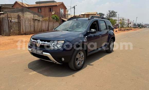 Buy Used Dacia Duster Black Car in Antananarivo in Analamanga Buy Used Dacia Duster Black Car in Antananarivo in Analamanga