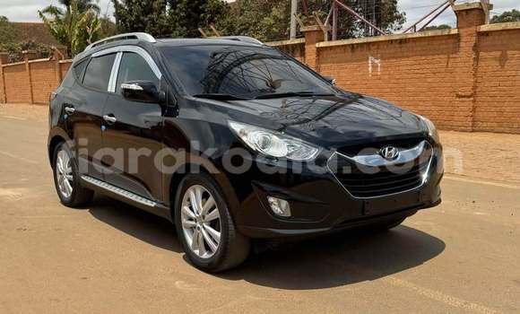 Acheter Occasion Voiture Hyundai Tucson Noir à Antananarivo, Analamanga Acheter Occasion Voiture Hyundai Tucson Noir à Antananarivo, Analamanga