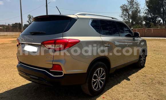 Acheter Occasion Voiture Toyota Granvia Autre à Antananarivo, Analamanga Acheter Occasion Voiture Toyota Granvia Autre à Antananarivo, Analamanga