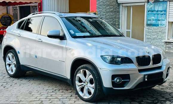 Hividy BMW X6 Silver Car in Antananarivo in Analamanga Hividy BMW X6 Silver Car in Antananarivo in Analamanga