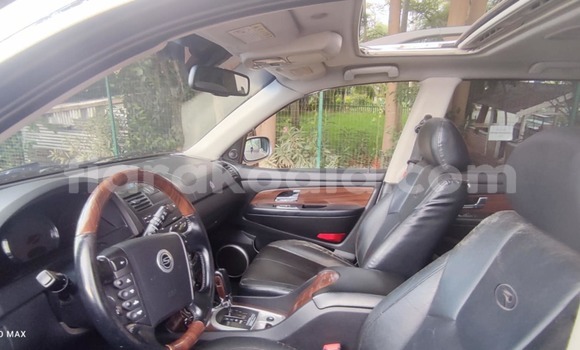 Acheter Occasion Voiture SsangYong Rexton Gris à Antananarivo, Analamanga Acheter Occasion Voiture SsangYong Rexton Gris à Antananarivo, Analamanga