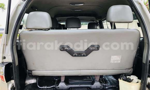 Buy Used Hyundai Starex Other Car in Antananarivo in Analamanga Buy Used Hyundai Starex Other Car in Antananarivo in Analamanga