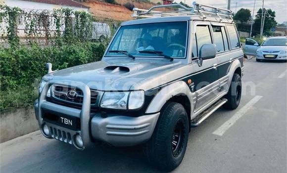 Acheter Occasion Voiture Mitsubishi Outlander Autre à Andevoranto, Toamasina Acheter Occasion Voiture Mitsubishi Outlander Autre à Andevoranto, Toamasina