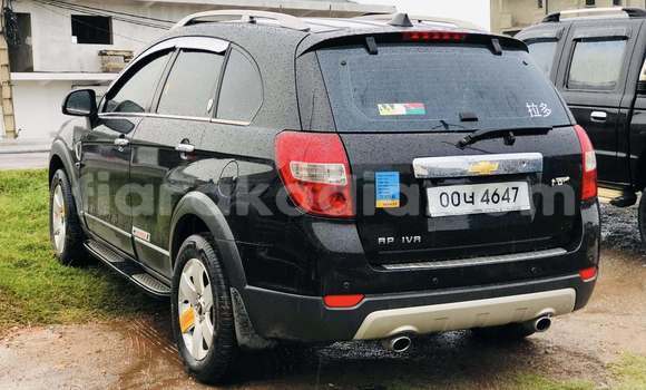 Acheter Occasion Voiture Chevrolet Captiva Noir à Antananarivo, Analamanga Acheter Occasion Voiture Chevrolet Captiva Noir à Antananarivo, Analamanga