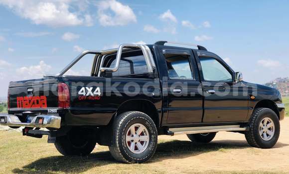Acheter Occasion Voiture Mazda B–series Noir à Antananarivo, Analamanga Acheter Occasion Voiture Mazda B–series Noir à Antananarivo, Analamanga