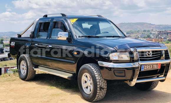 Acheter Occasion Voiture Mazda B–series Noir à Antananarivo, Analamanga Acheter Occasion Voiture Mazda B–series Noir à Antananarivo, Analamanga