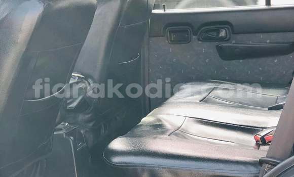 Acheter Occasion Voiture GAZ 13 «Chayka» Noir à Antananarivo, Analamanga Acheter Occasion Voiture GAZ 13 «Chayka» Noir à Antananarivo, Analamanga