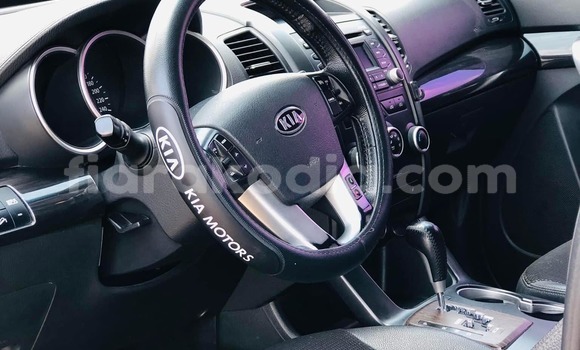 Buy Used Kia Sorento Other Car in Antananarivo in Analamanga Buy Used Kia Sorento Other Car in Antananarivo in Analamanga