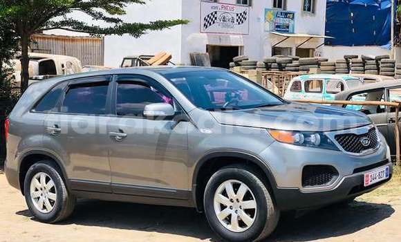 Buy Used Kia Sorento Other Car in Antananarivo in Analamanga Buy Used Kia Sorento Other Car in Antananarivo in Analamanga