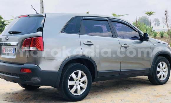 Buy Used Kia Sorento Other Car in Antananarivo in Analamanga Buy Used Kia Sorento Other Car in Antananarivo in Analamanga