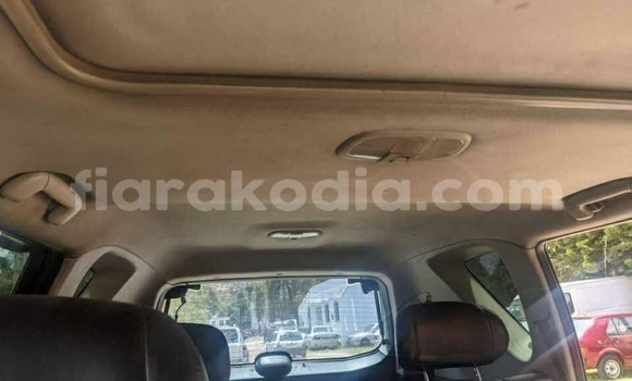 Buy Used Toyota Regius Black Car in Antananarivo in Analamanga Buy Used Toyota Regius Black Car in Antananarivo in Analamanga