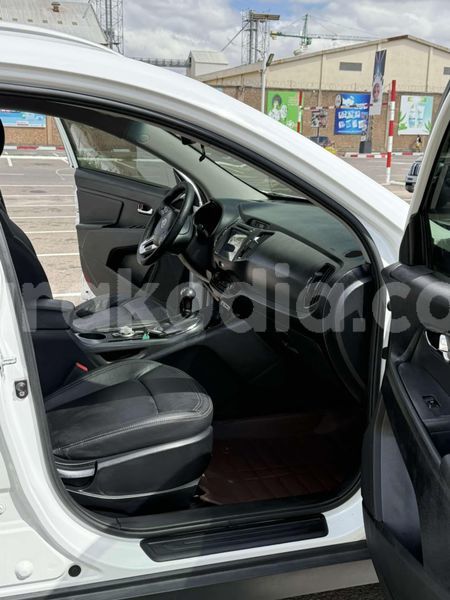 Big with watermark kia sportage analamanga antananarivo 8306