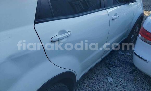 Acheter Occasion Voiture Hyundai Kona Blanc à Antananarivo, Analamanga Acheter Occasion Voiture Hyundai Kona Blanc à Antananarivo, Analamanga