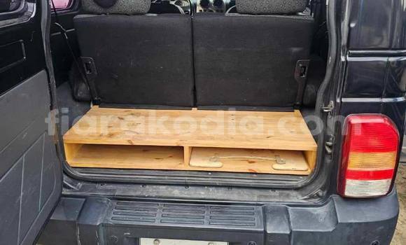 Acheter Occasion Voiture Kia Retona Noir à Antananarivo, Analamanga Acheter Occasion Voiture Kia Retona Noir à Antananarivo, Analamanga