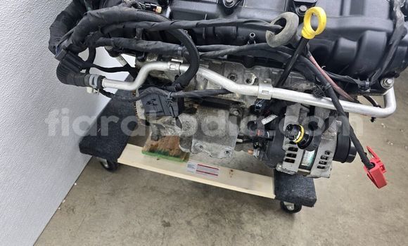 Hividy DODGE CHARGER SXT in Antananarivo in Analamanga Hividy DODGE CHARGER SXT in Antananarivo in Analamanga