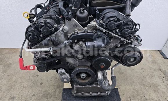 Hividy DODGE CHARGER SXT in Antananarivo in Analamanga Hividy DODGE CHARGER SXT in Antananarivo in Analamanga