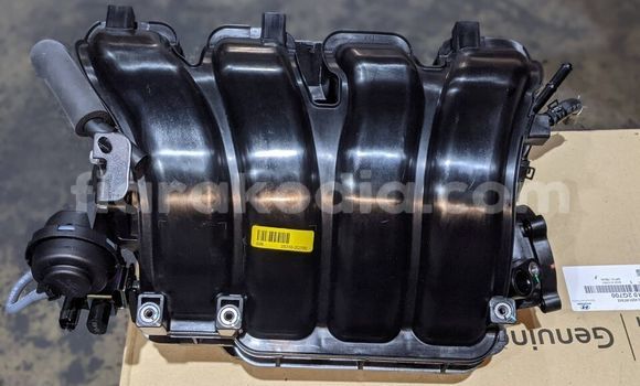 Hividy HYUNDAI SONATA 2.4l in Antananarivo in Analamanga Hividy HYUNDAI SONATA 2.4l in Antananarivo in Analamanga