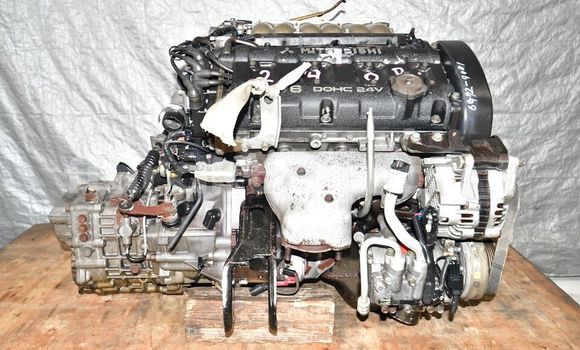 Hividy Mitsubishi Galant 6G72 in Antananarivo in Analamanga Hividy Mitsubishi Galant 6G72 in Antananarivo in Analamanga