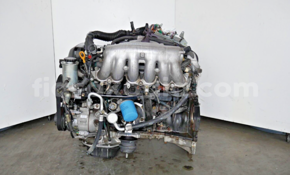 Acheter LEXUS GS300 IS300 à Antananarivo, Analamanga Acheter LEXUS GS300 IS300 à Antananarivo, Analamanga