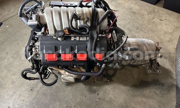 Hividy CHRYSLER 300C SRT8 in Antananarivo in Analamanga Hividy CHRYSLER 300C SRT8 in Antananarivo in Analamanga