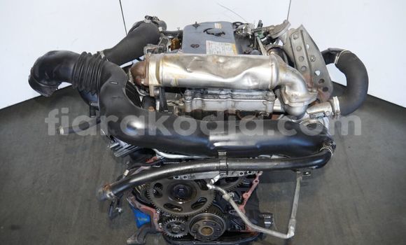 Acheter ISUZU NPR 5.2L TURBO à Antananarivo, Analamanga Acheter ISUZU NPR 5.2L TURBO à Antananarivo, Analamanga