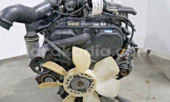 Hividy Toyota Tacoma, 4Runner in Antananarivo in Analamanga Hividy Toyota Tacoma, 4Runner in Antananarivo in Analamanga